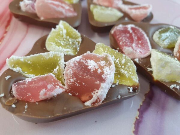 Turkish Delight Milk Chocolate Hearts - Image 3